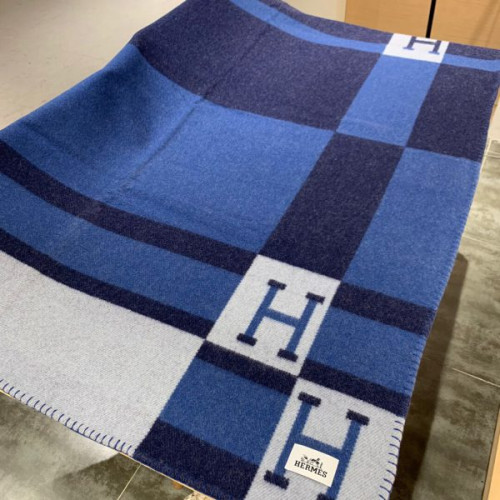 H**mes-blanket-7