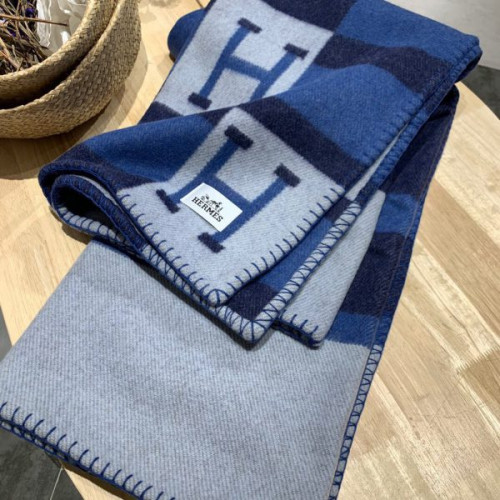 H**mes-blanket-7