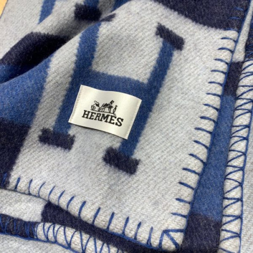 H**mes-blanket-7