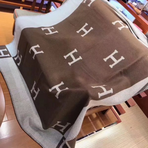 H**mes-blanket