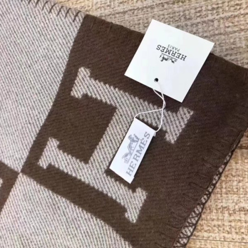 H**mes-blanket