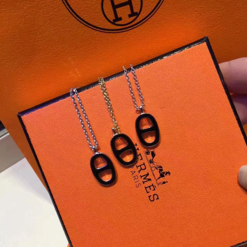 H**mes-necklace