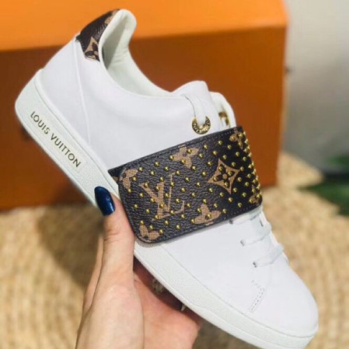 is-V*t0n-shoes-154-2-5-5-2