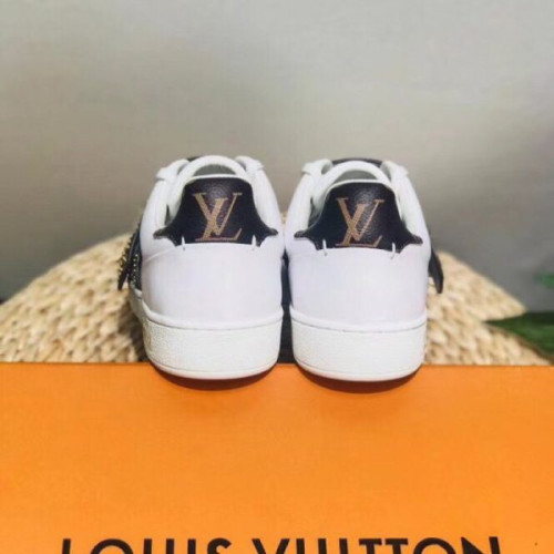 is-V*t0n-shoes-154-2-5-5-2