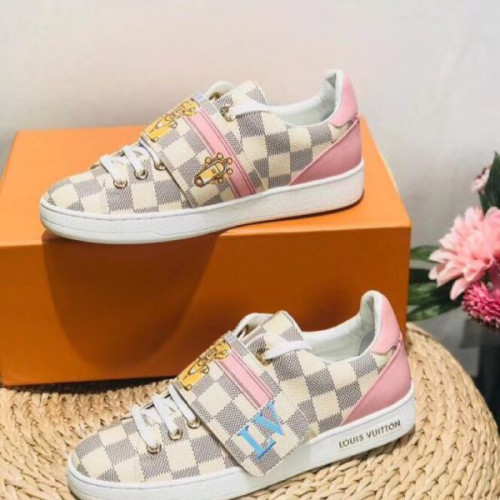is-V*t0n-shoes-154-2-5-5-3