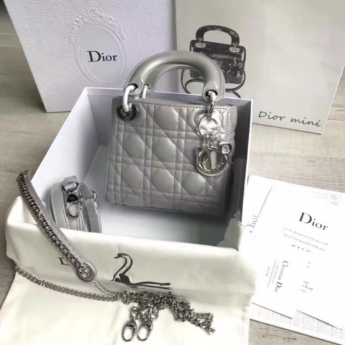 lady-D*or-mini