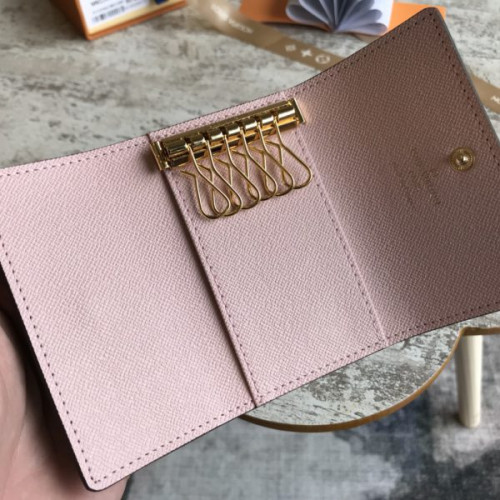 l0*is-V*t0n-6-key-holder-10