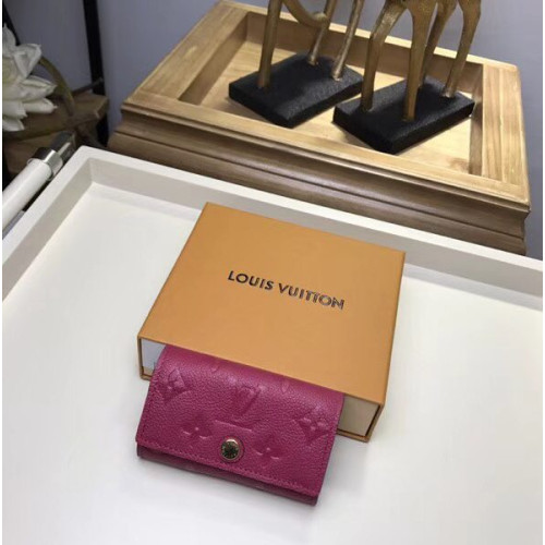 l0*is-V*t0n-6-key-holder-2