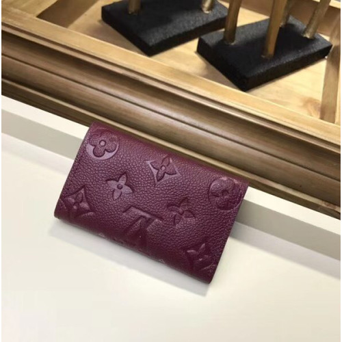 l0*is-V*t0n-6-key-holder-3