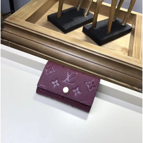 l0*is-V*t0n-6-key-holder-3