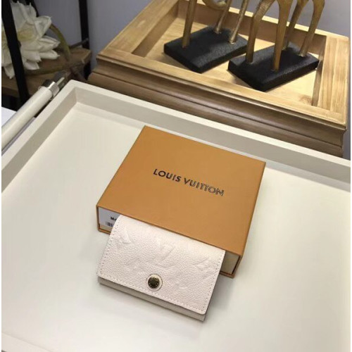 l0*is-V*t0n-6-key-holder-4