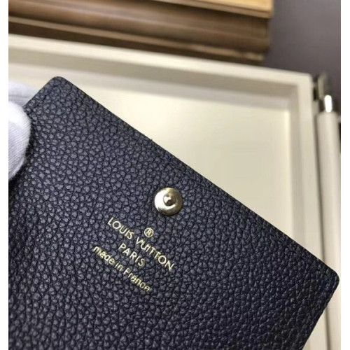 l0*is-V*t0n-6-key-holder-9
