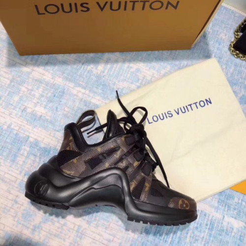 l0*is-V*t0n-archlight-sneaker-2