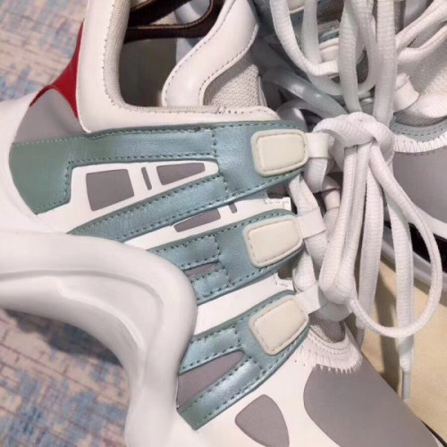 l0*is-V*t0n-archlight-sneaker-3