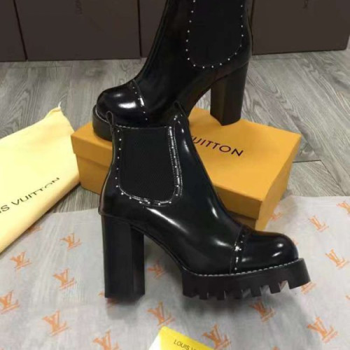 l0*is-V*t0n-boots-18