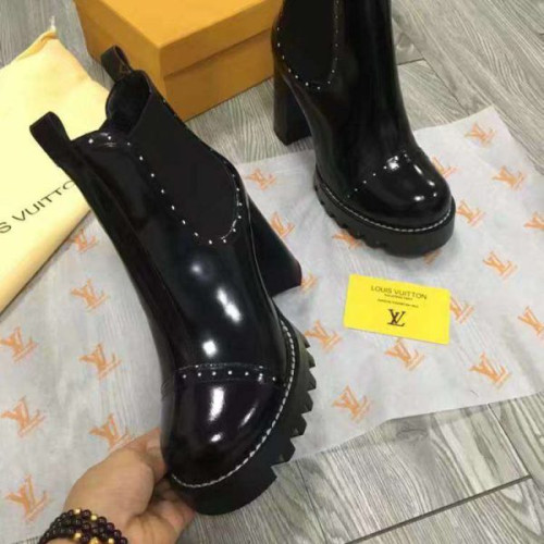 l0*is-V*t0n-boots-18