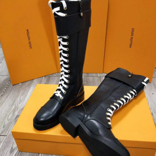 l0*is-V*t0n-boots-21