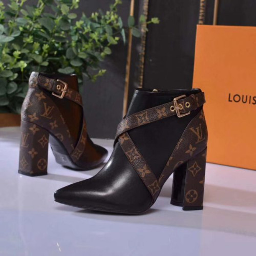 l0*is-V*t0n-boots-23