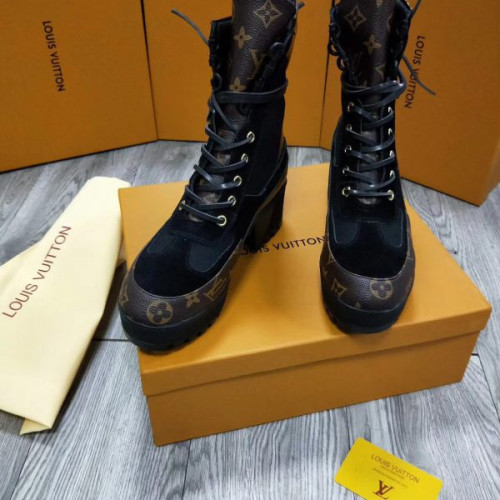 l0*is-V*t0n-boots-4