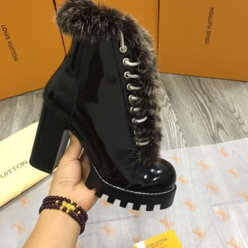 l0*is-V*t0n-boots-6
