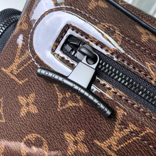 l0*is-V*t0n-camera-bag-2
