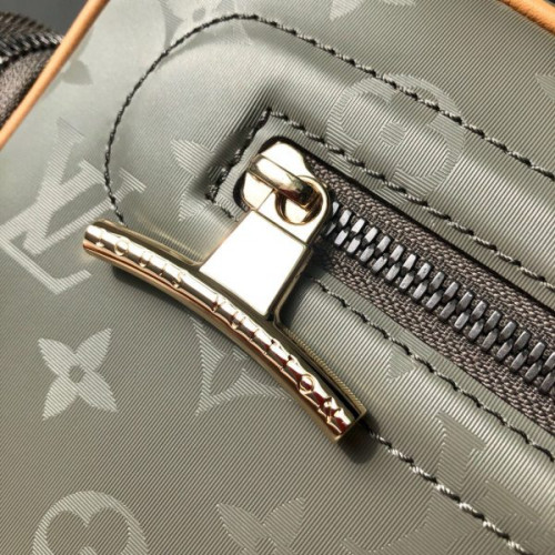l0*is-V*t0n-camera-bag-3