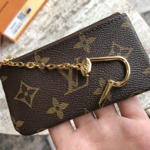 l0*is-V*t0n-key-pouch-2
