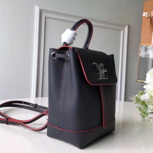 l0*is-V*t0n-mini-lockme-backpack-3