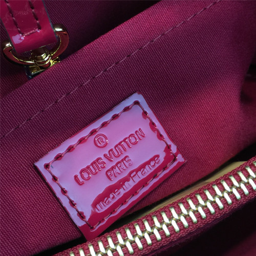 l0*is-V*t0n-montaigne-bb-replica-bag-3