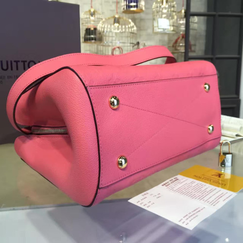 l0*is-V*t0n-montaigne-replica-bag-2-2