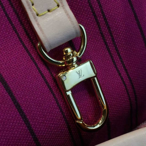l0*is-V*t0n-neverfull-replica-bag-2