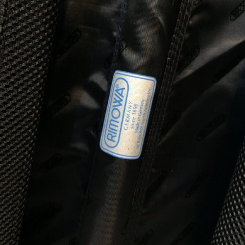 l0*is-v*t0n-rimow-S*p*e-travel-box-3