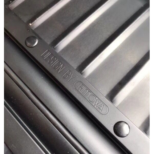 l0*is-v*t0n-rimow-S*p*e-travel-box