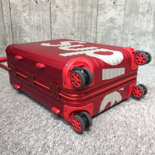 l0*is-v*t0n-rimow-S*p*e-travel-box