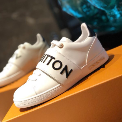 l0*is-V*t0n-shoes-11