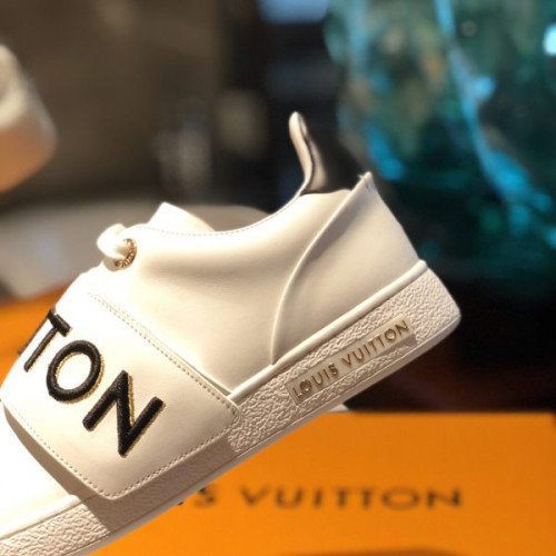 l0*is-V*t0n-shoes-11