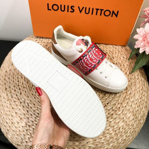 l0*is-V*t0n-shoes-154-2-5-5-3