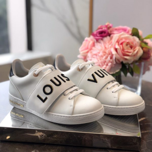 l0*is-V*t0n-shoes-154-2-5-5-4