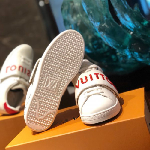 l0*is-V*t0n-shoes-48