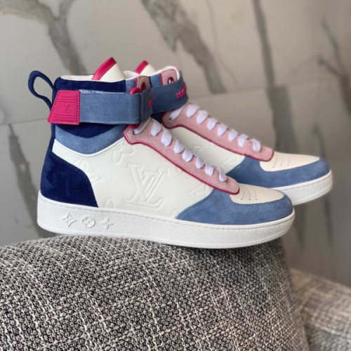 l0*is-V*t0n-shoes-5-6-7-2-3-6-4-3-2-4