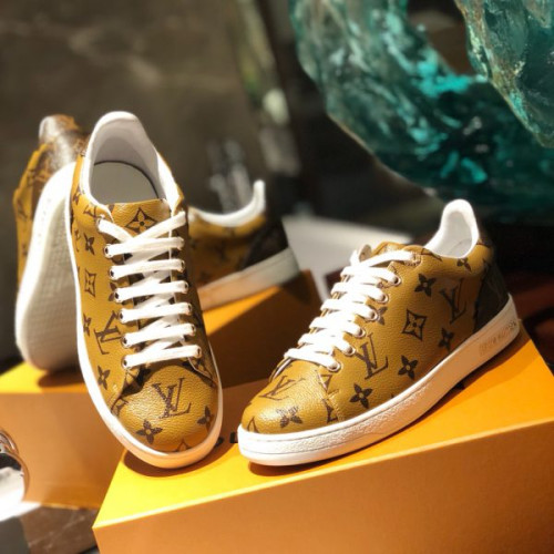 l0*is-V*t0n-shoes-57