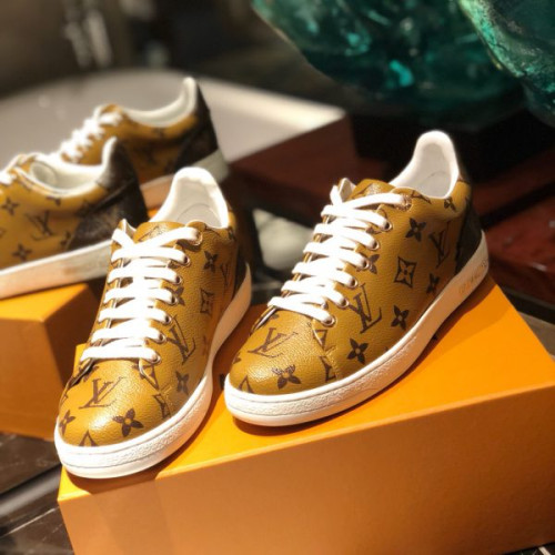 l0*is-V*t0n-shoes-57