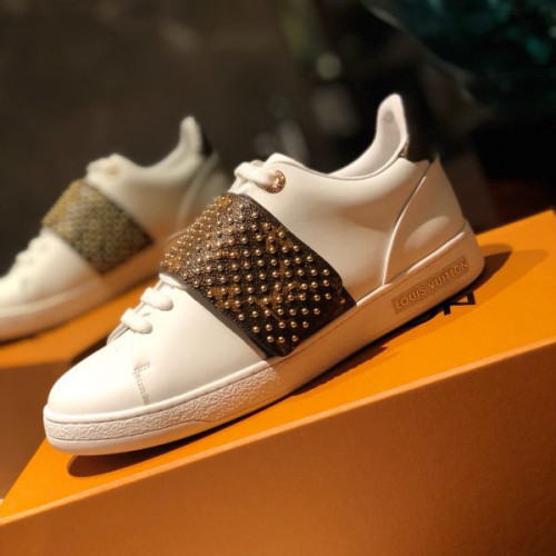 l0*is-V*t0n-shoes-62