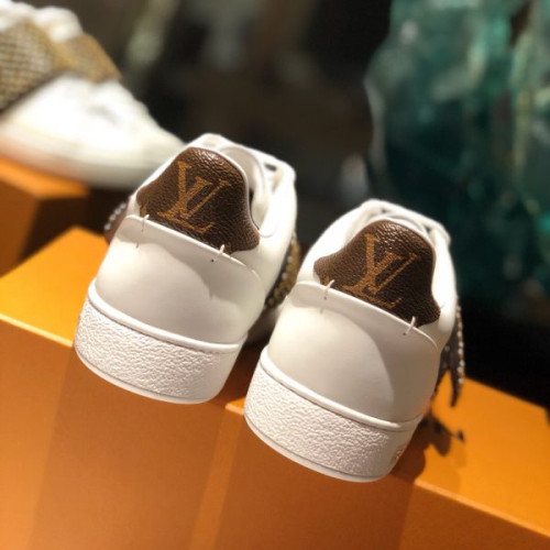 l0*is-V*t0n-shoes-62