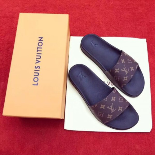 l0*is-V*t0n-slipper