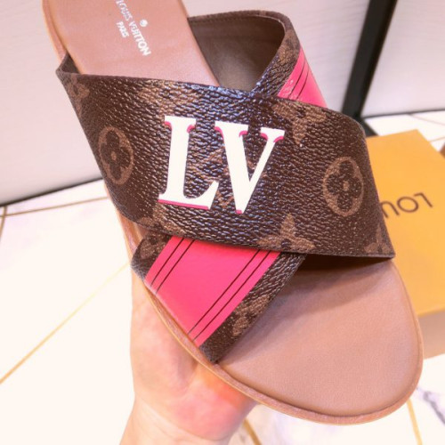l0*is-V*t0n-slippers-3