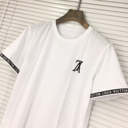 l0*is-V*t0n-t-shirt-27