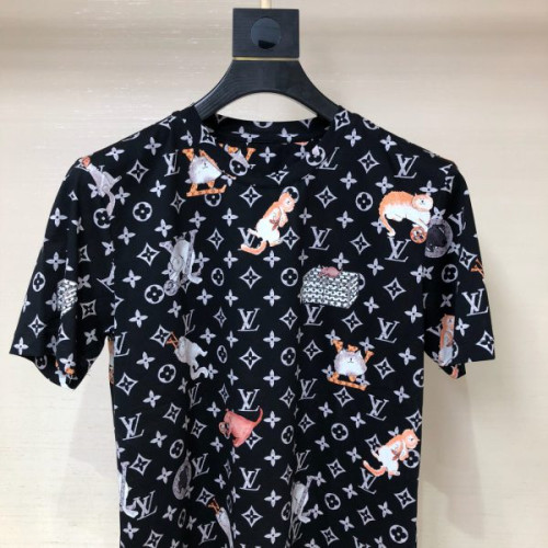 l0*is-V*t0n-t-shirt-33