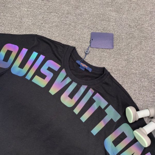 l0*is-V*t0n-t-shirts-28