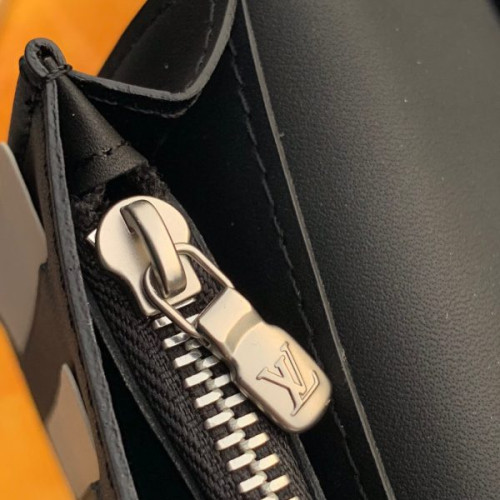 l0*is-V*t0n-wallet-102